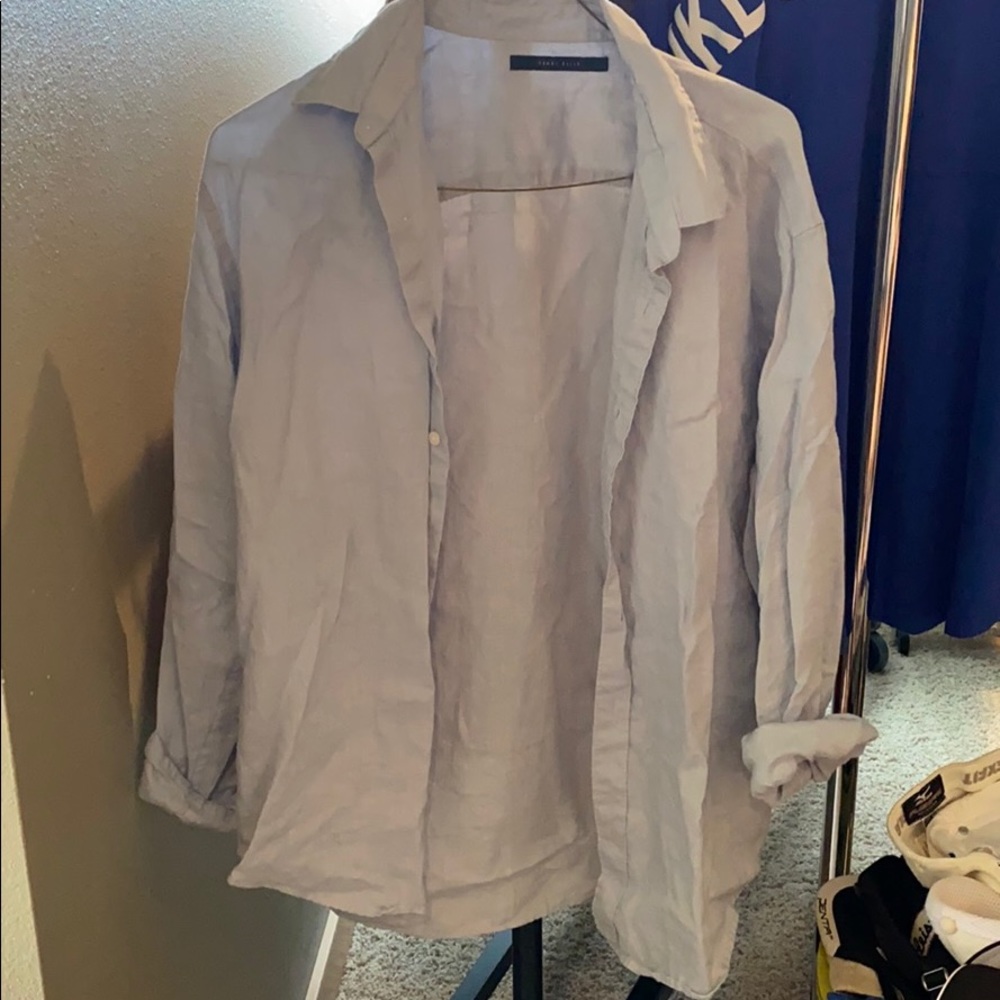 Men’s linen button-up